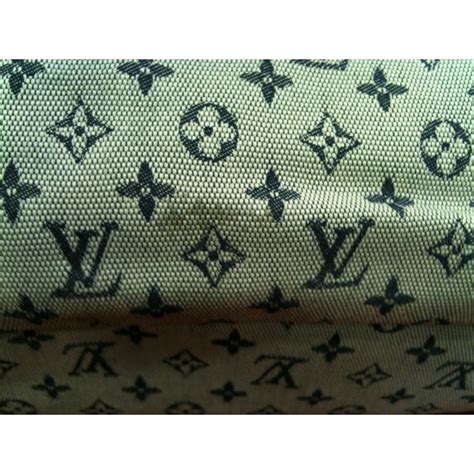 toile louis vuitton matière